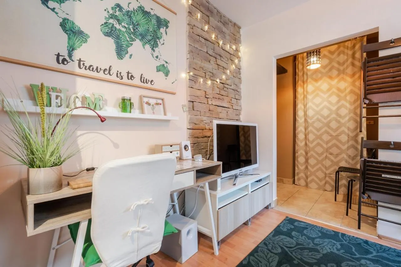 Green Lush Apartment Budapest